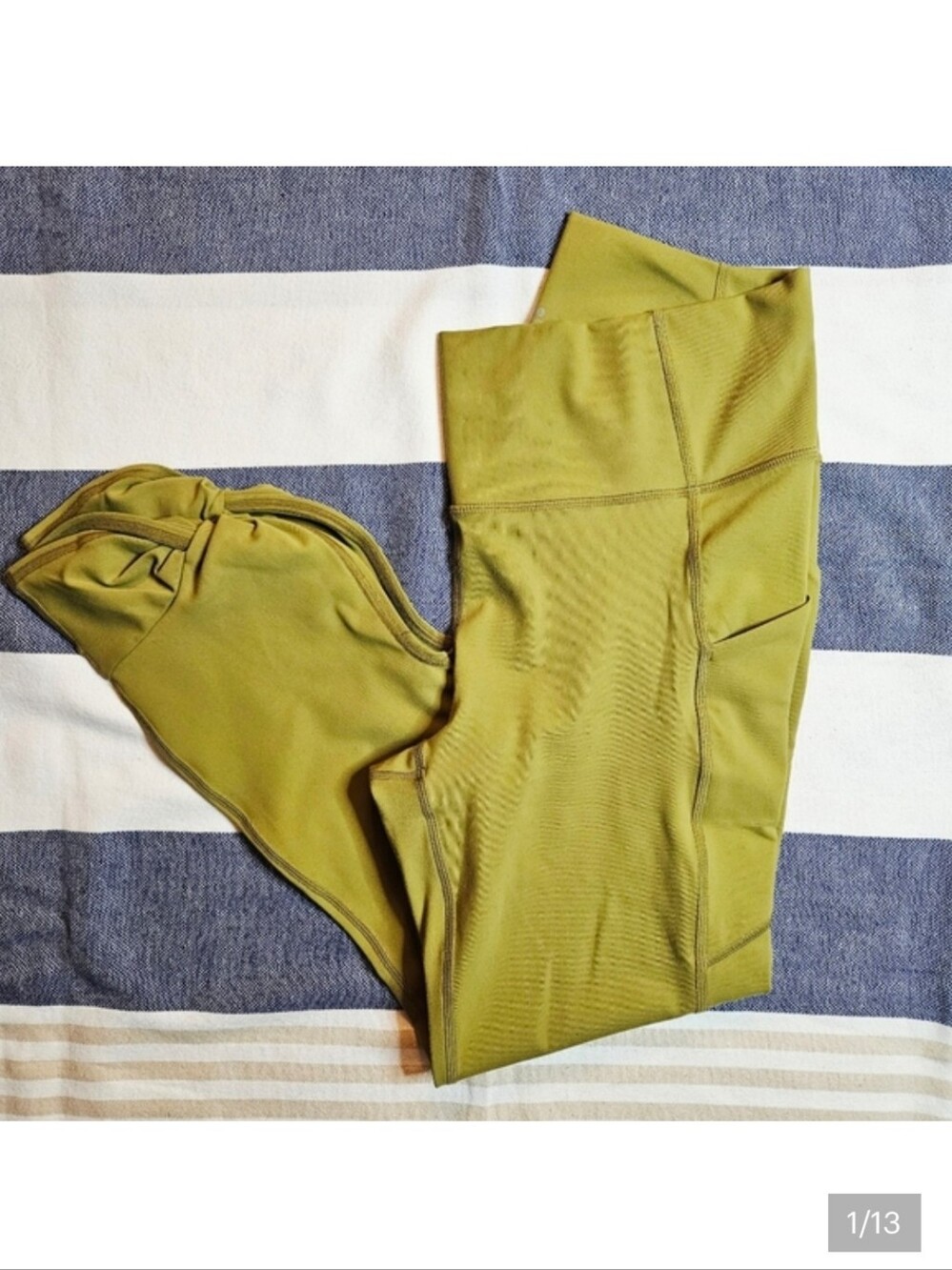 Fabletics Hi Waist 3/4 Length PureLuxe Leggings Keyhole Cuffs Pistachio Green M